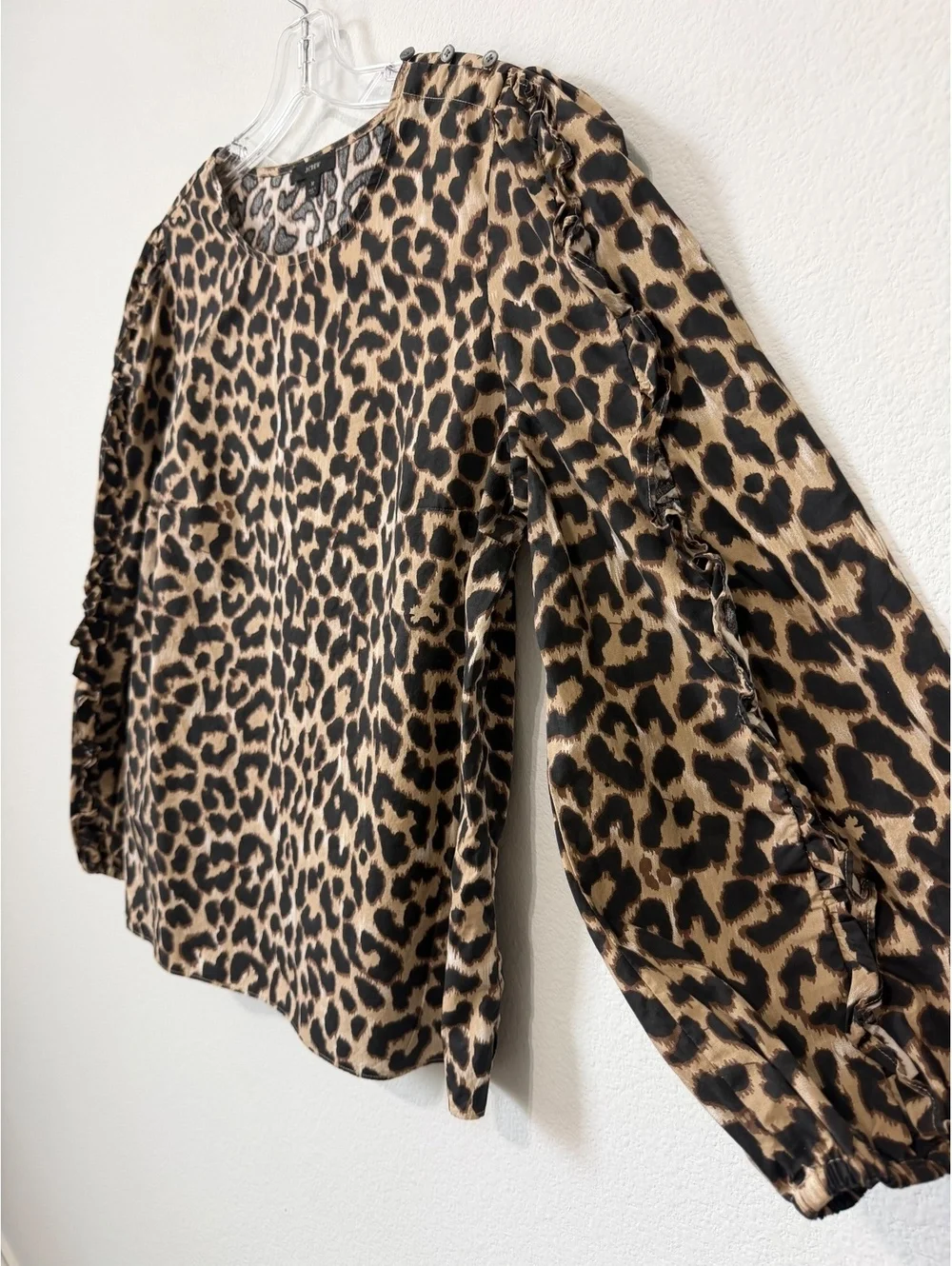 J. Crew Ruffled 3/4 Sleeve Round Neck Animal Print 100% Cotton Blouse Size M